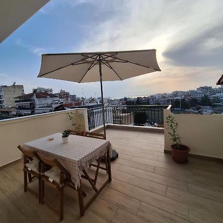Sunset Rooftop Apartment Tesalonika Bagian luar foto