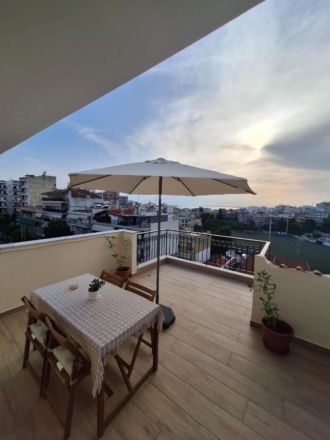 Sunset Rooftop Apartment Tesalonika Bagian luar foto