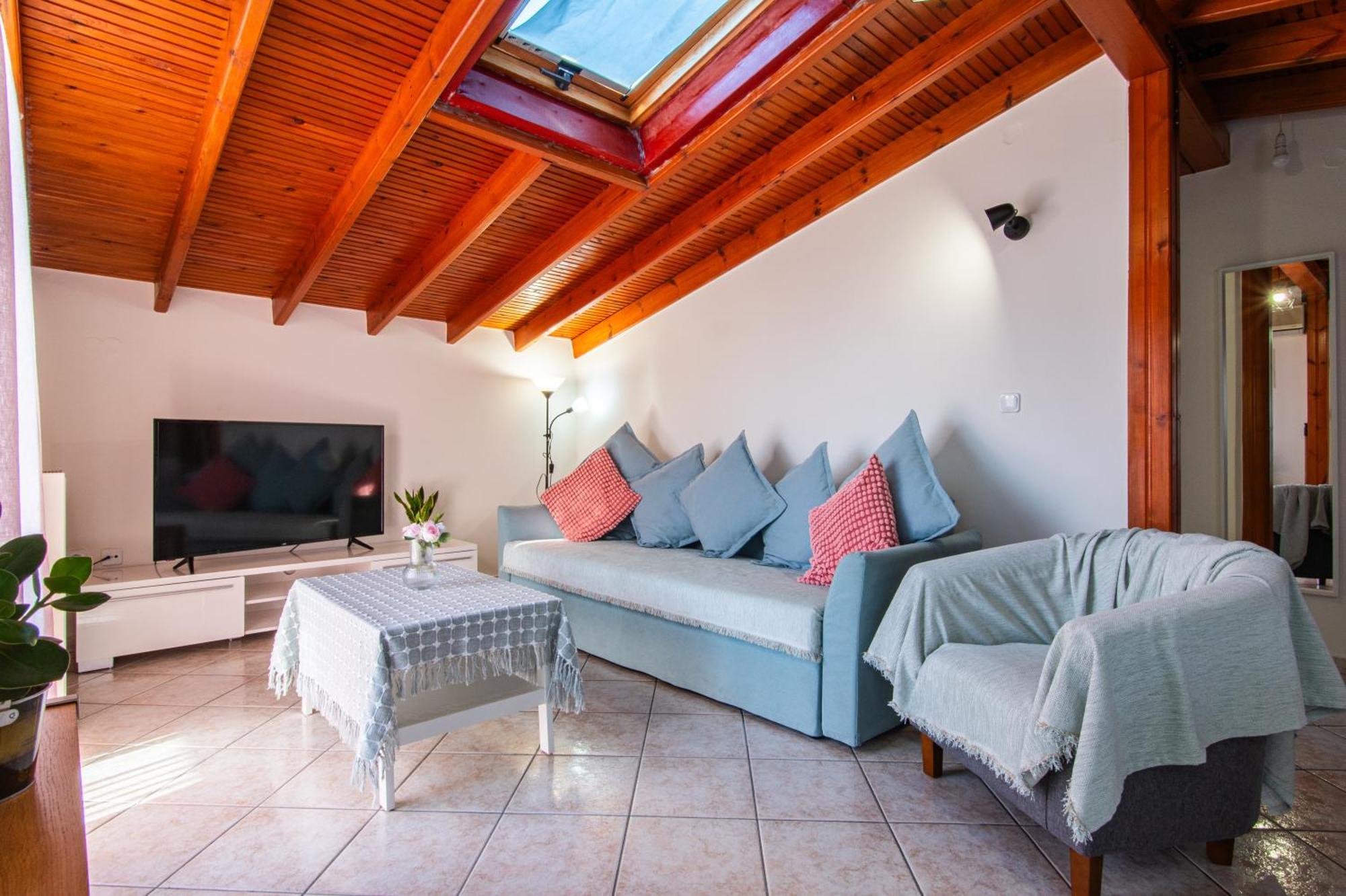 Sunset Rooftop Apartment Tesalonika Bagian luar foto